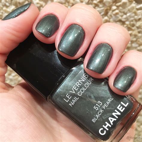 chanel nail polish black